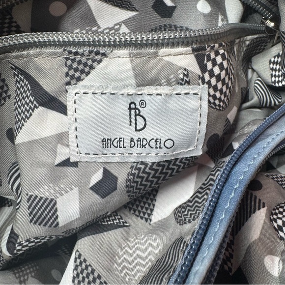 Angel Barcelo Blue Shoulder Bag - Picture 8 of 13